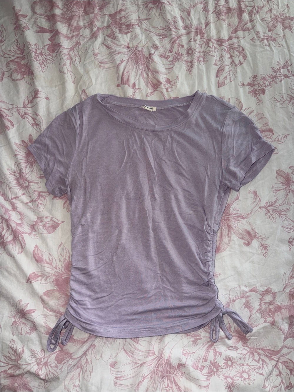 Garage Lavender Short Sleeve Ruched Side Tee - Women